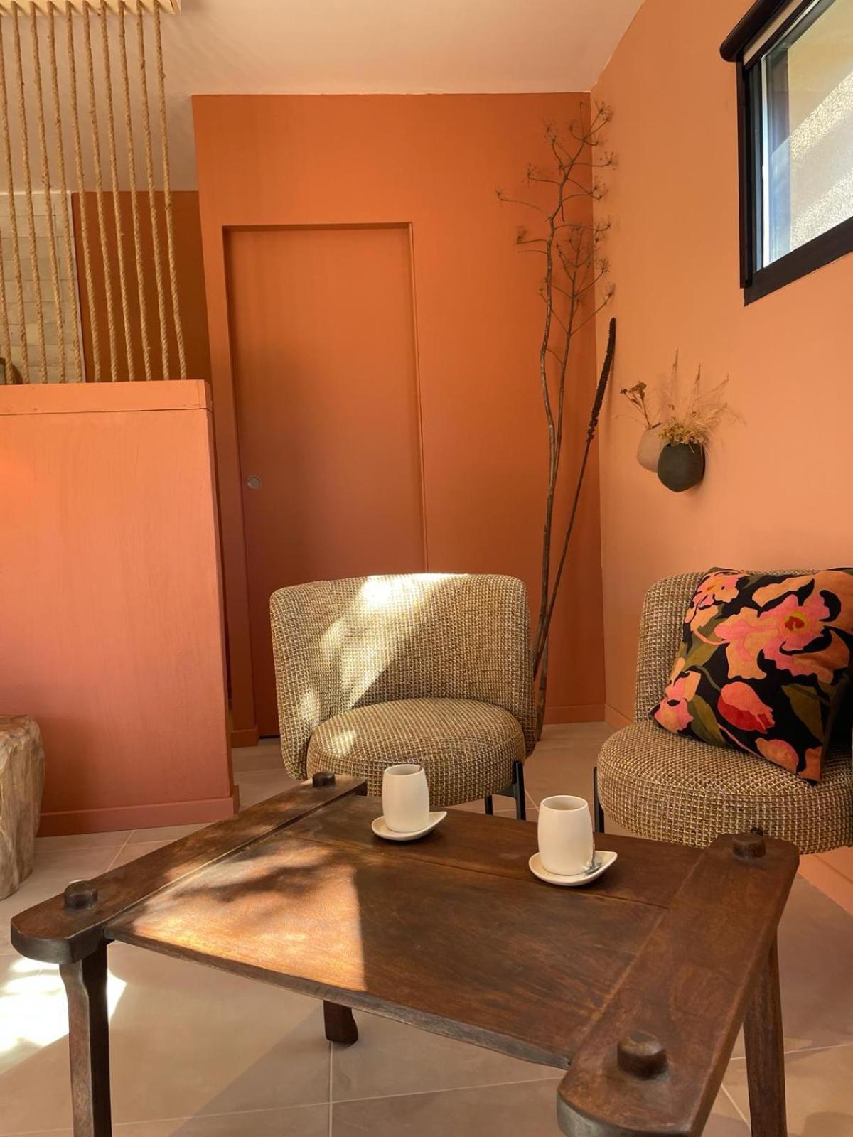 Les Petites Maisons ソエッタ エクステリア 写真